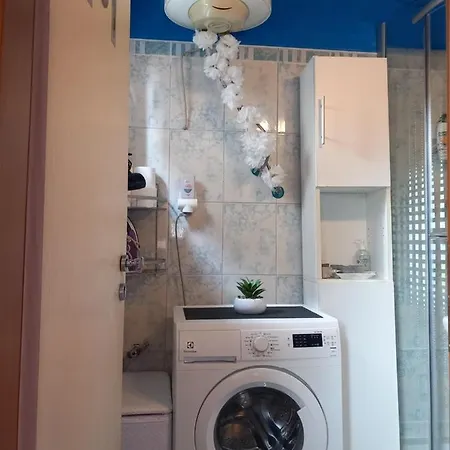 S-type In The Center Διαμέρισμα Σπλιτ