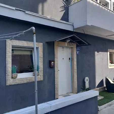 S-type In The Center Appartement