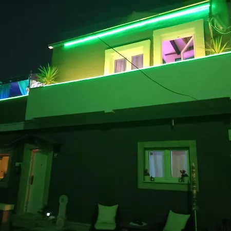 S-type In The Center Appartement Split