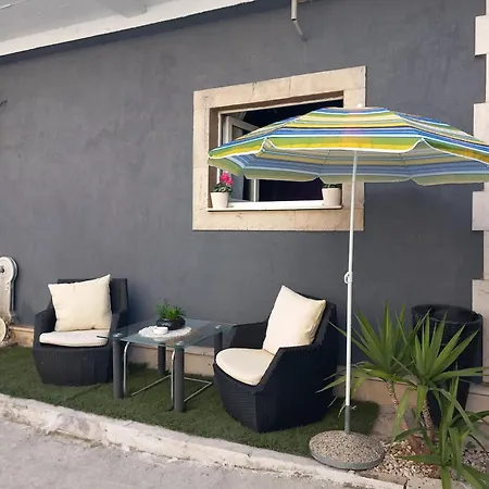 S-type In The Center