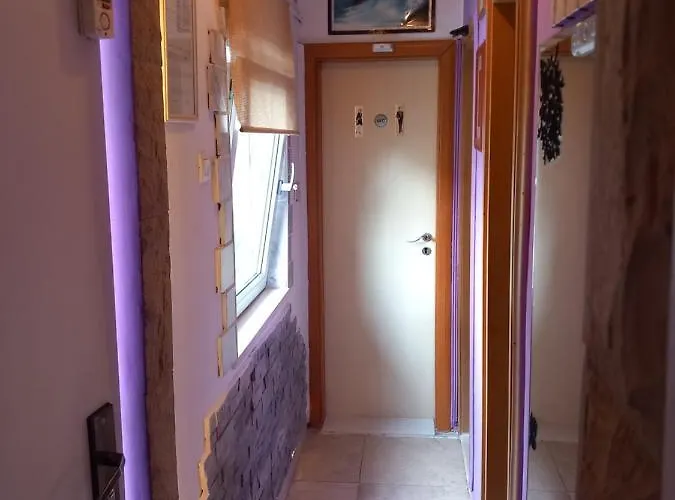 Appartement S-type In The Center Split