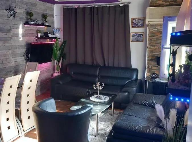 S-type In The Center Appartement *